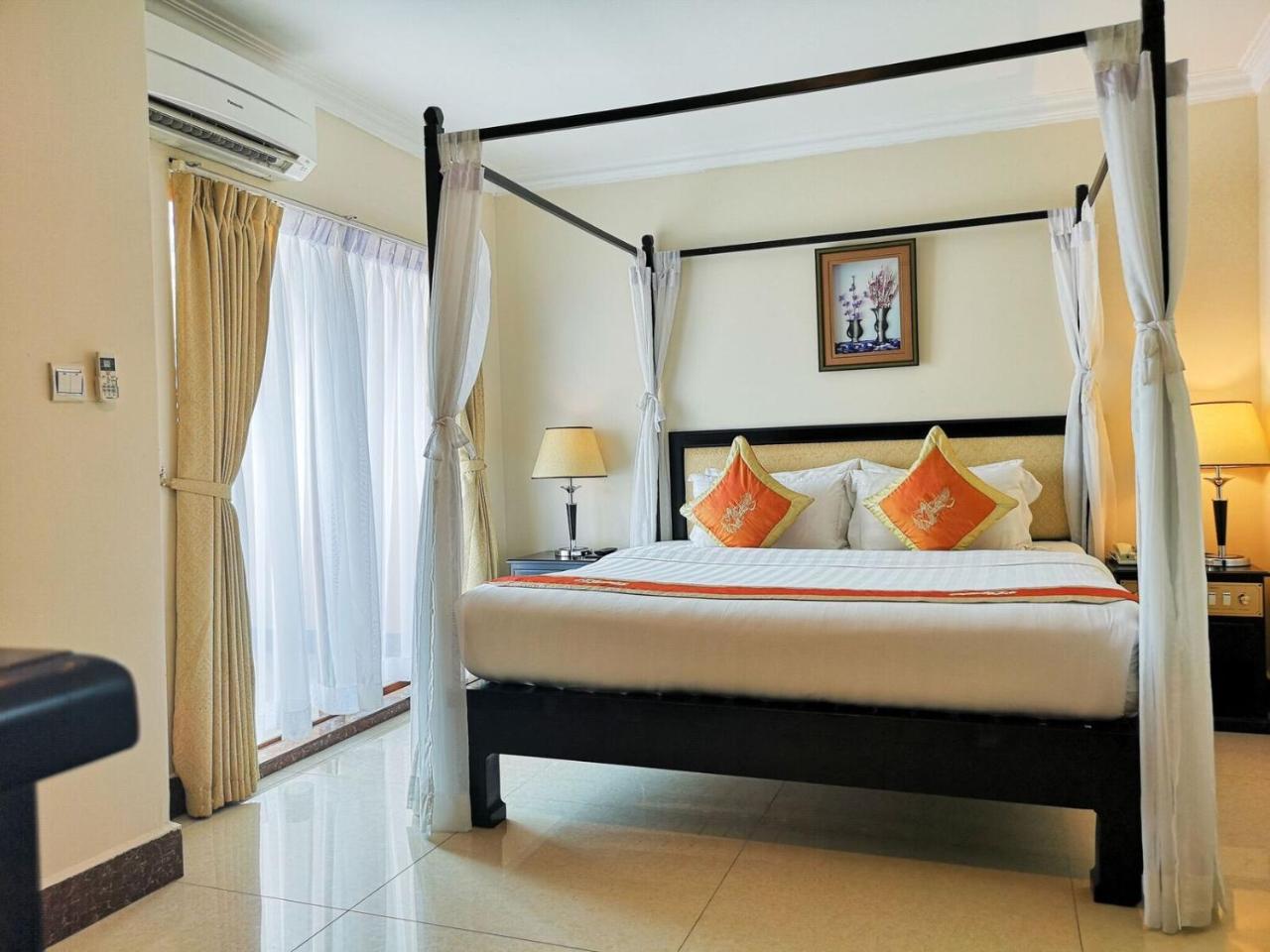 פנום פן Cardamom Hotel & Apartment מראה חיצוני תמונה